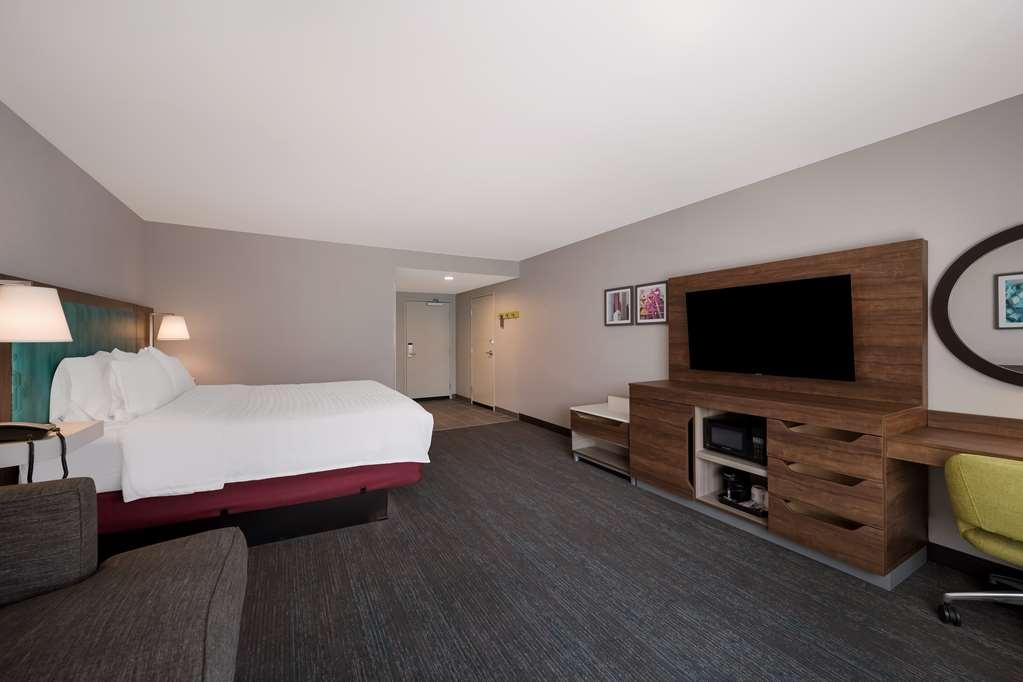 Hampton Inn By Hilton Detroit Саутфилд Номер фото