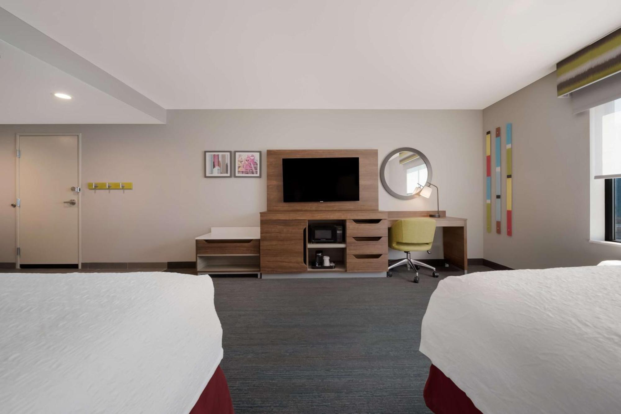 Hampton Inn By Hilton Detroit Саутфилд Экстерьер фото
